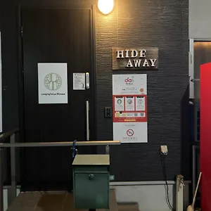  Hostel Hideaway